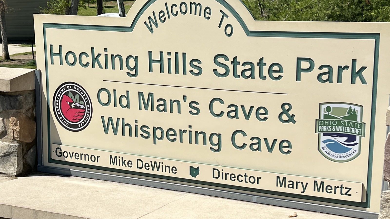 Welcome sign for Hocking Hills State Park at Old Man’s Cave and Whispering Cave