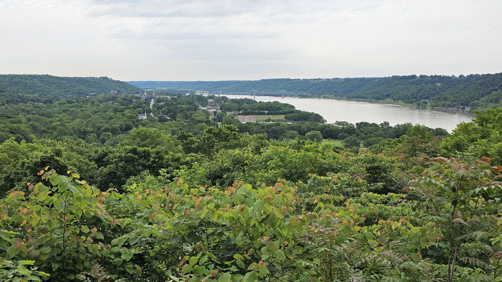 This Indiana State Park Has Four Major Waterfalls And Rugged Canyon Trails Worth The Trip