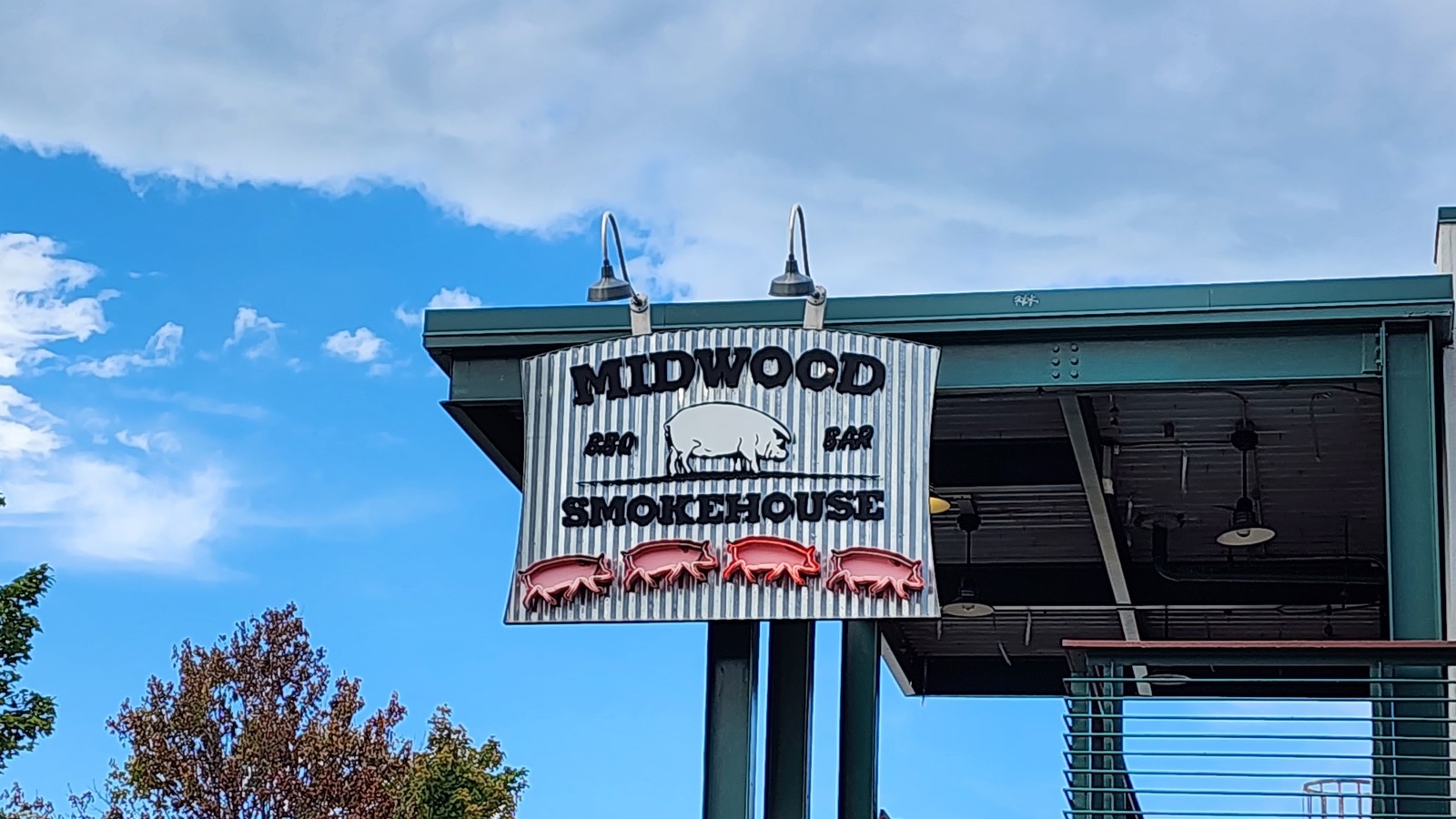 This North Carolina Barbecue Restaurant Turns One Meal Into A Tour Of Regional Smokehouse Styles