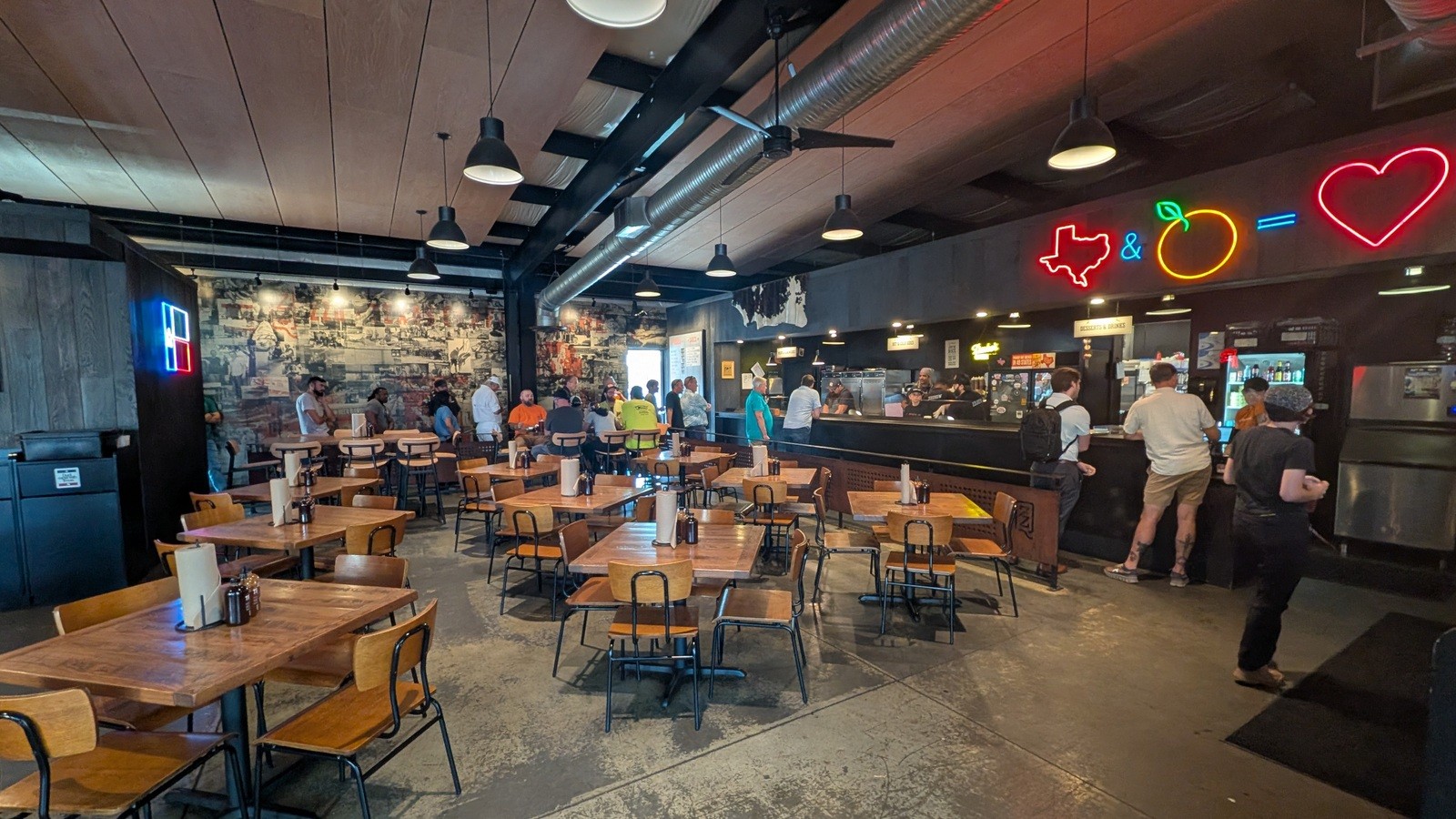 This Virginia Barbecue Restaurant Blends Central Texas Smoke With Central Virginia Flavor