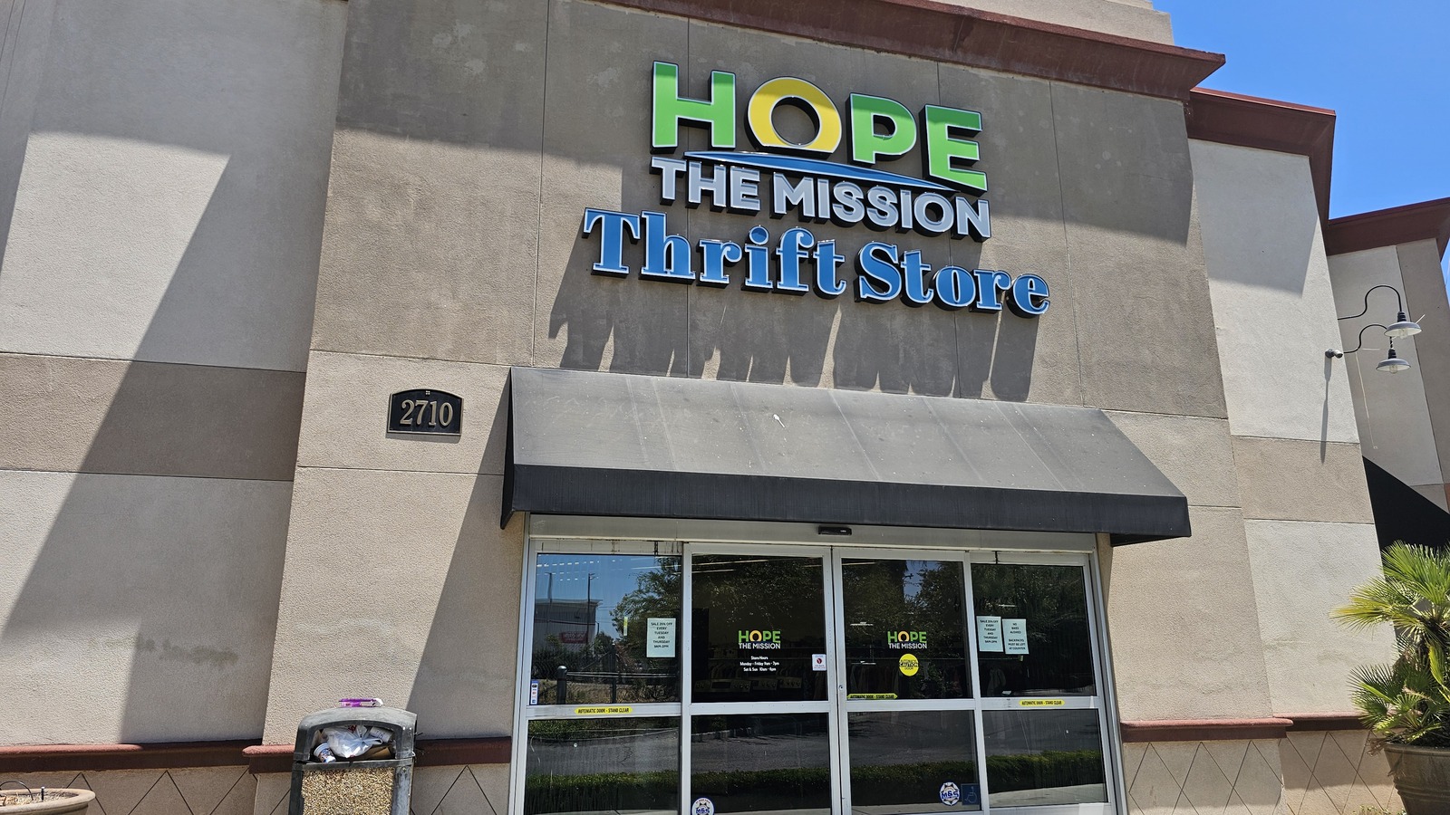 Hope the Mission Thrift Store storefront on Company Drive in Bakersfield