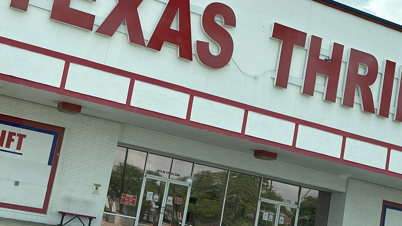 Texas Thrift Store entrance and sign in Harlingen