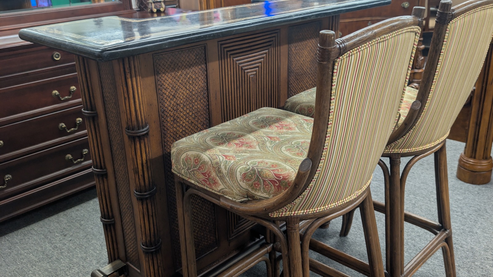 Secondhand shopping scene at Finders Keepers Estate Buyers in Manalapan