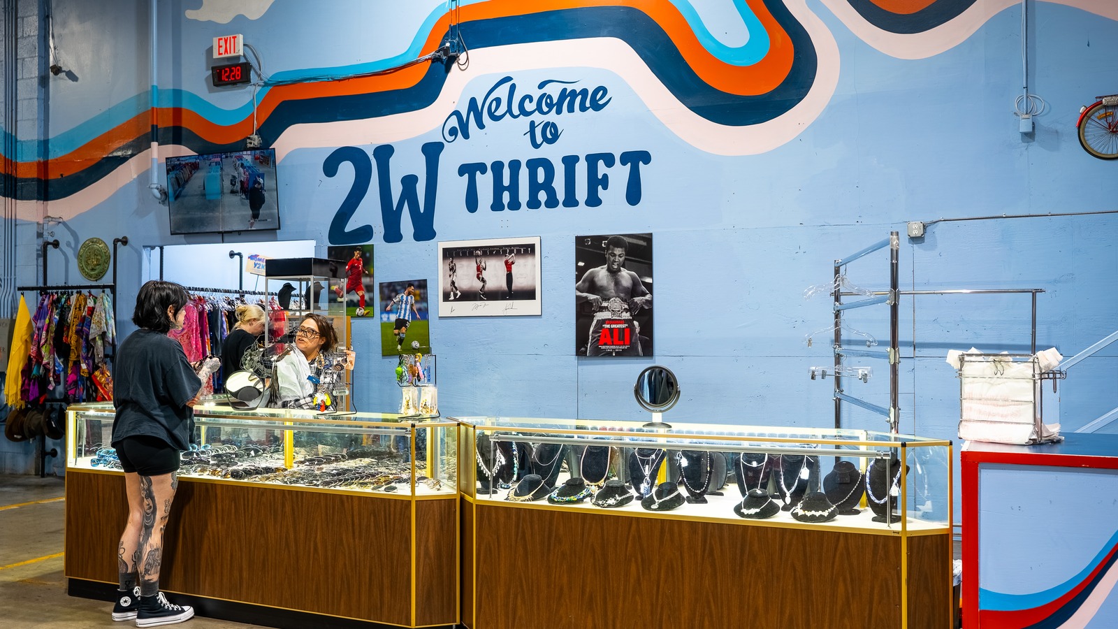 Secondhand shopping scene at 2W Thrift Store in Atlanta