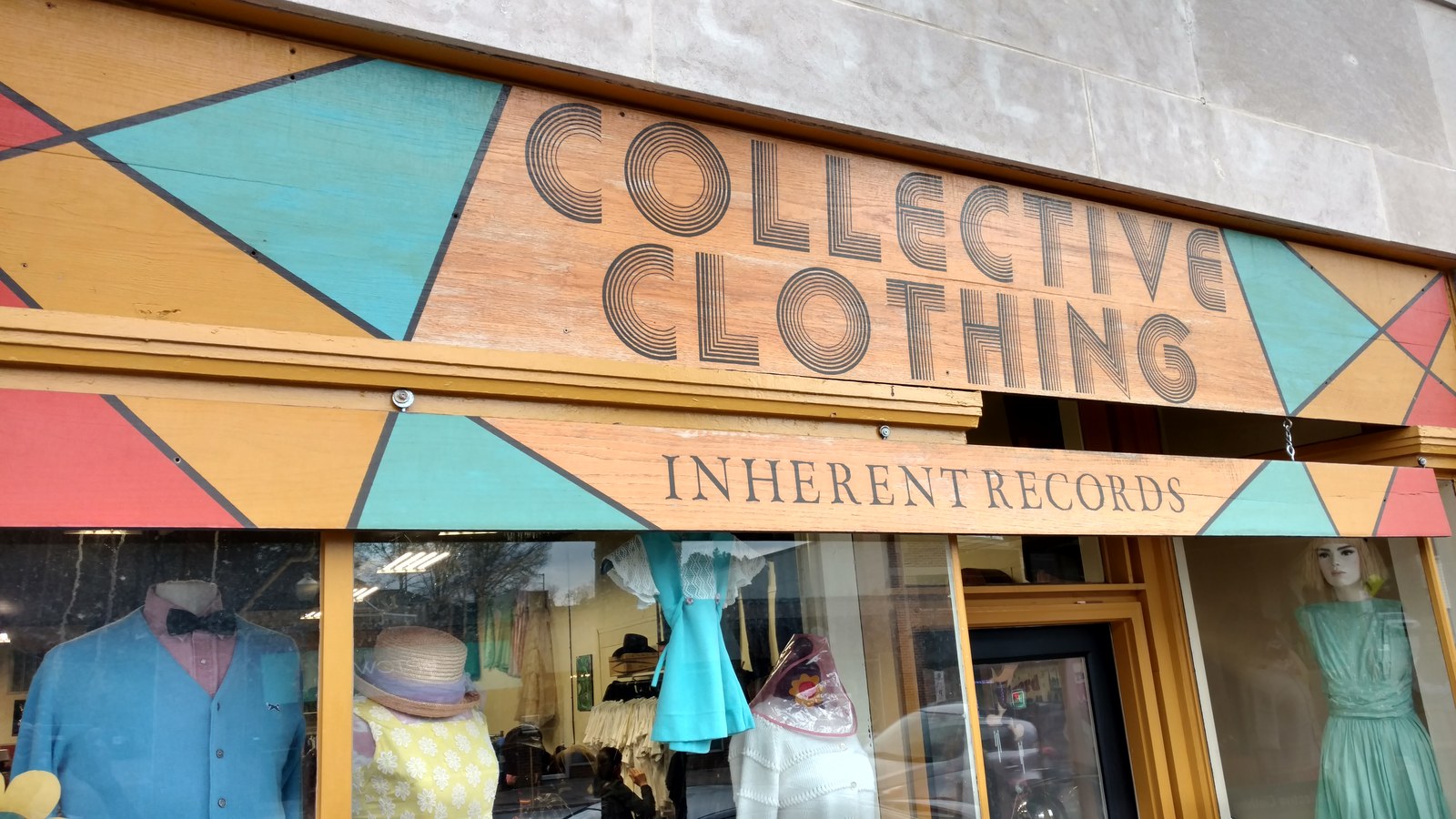 Colorful Collective Clothing storefront on Frazier Avenue in Chattanooga