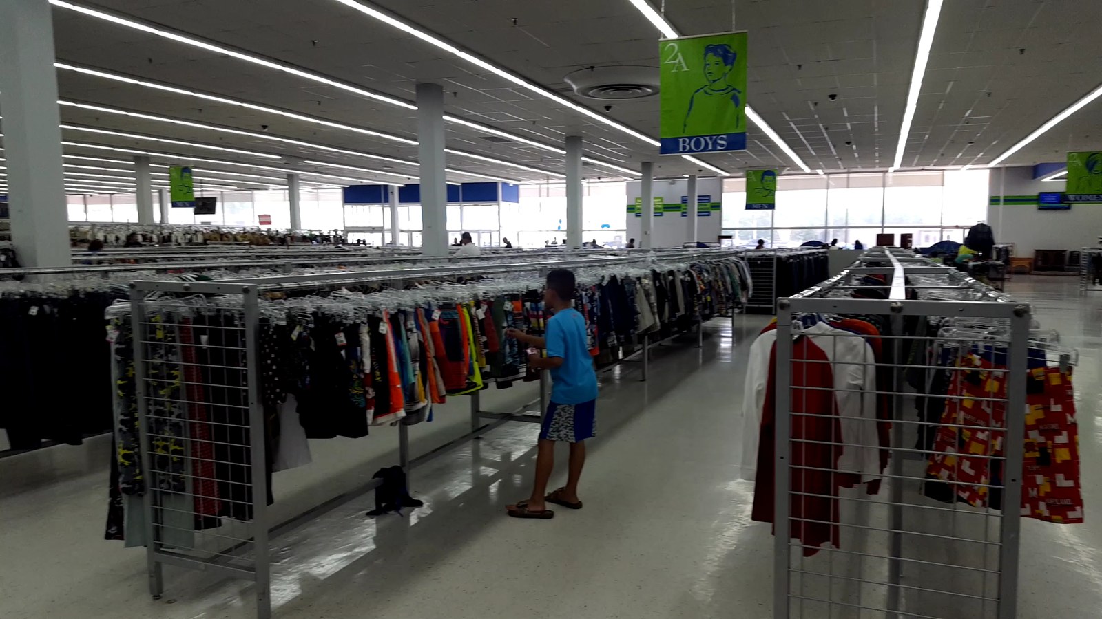 Wide clothing floor with long organized racks at 2nd Ave in Laurel