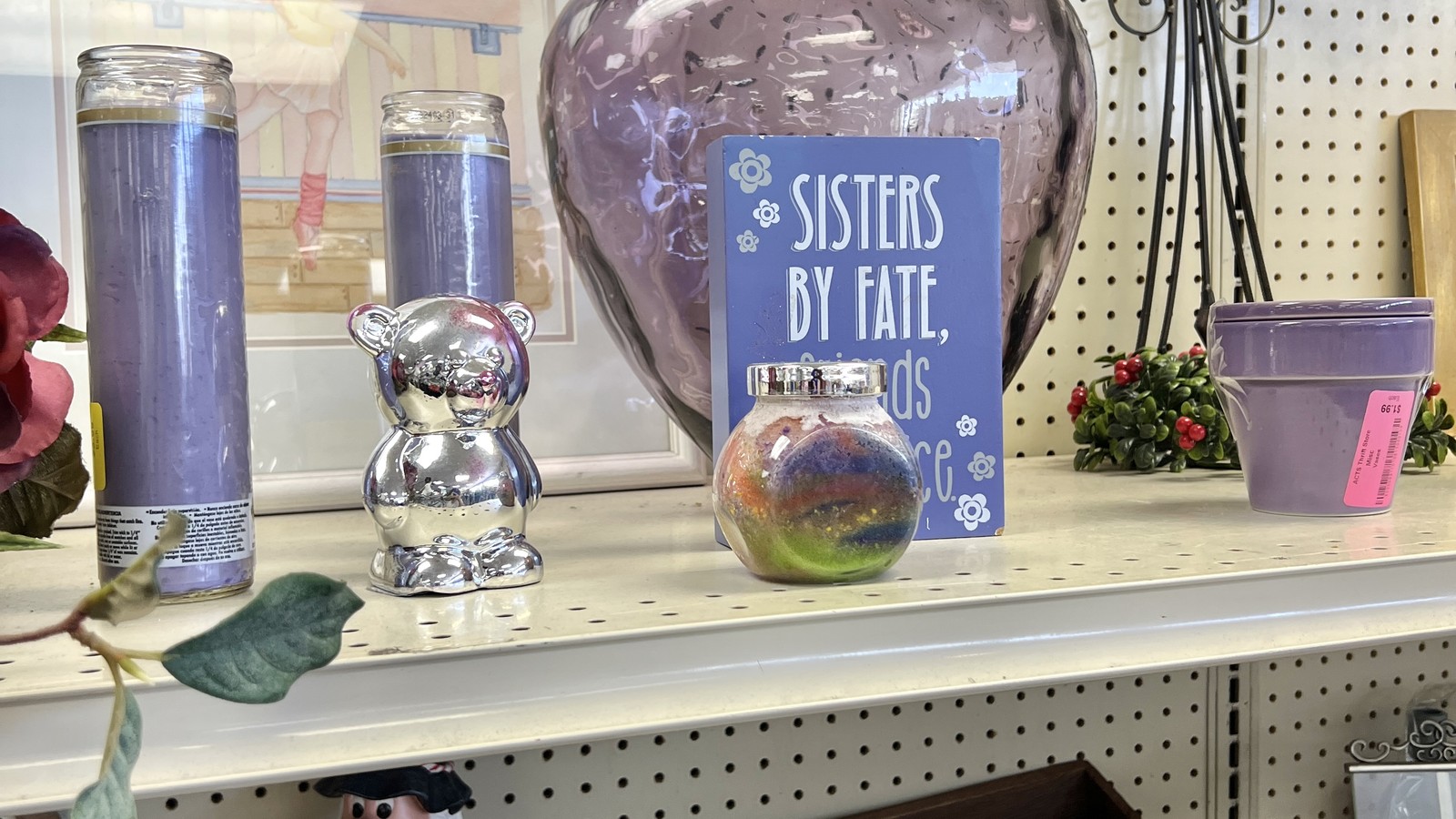 Decorative keepsakes on a shelf at ACTS Thrift Store in Pasadena