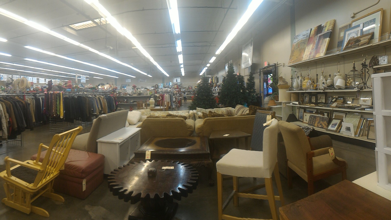ACTS Thrift Store in Pasadena, California
