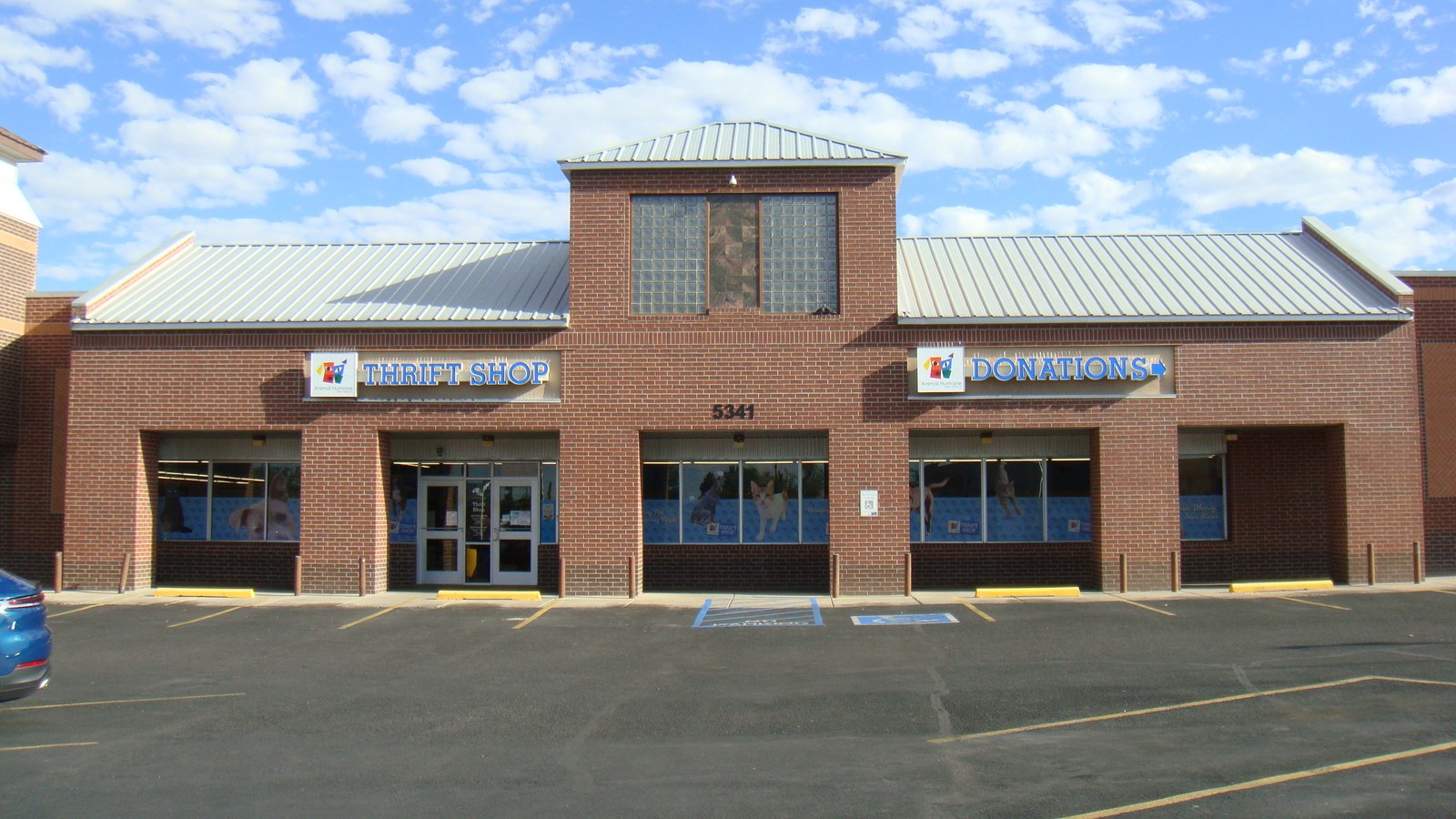 Animal Humane Thrift Store in Albuquerque, New Mexico