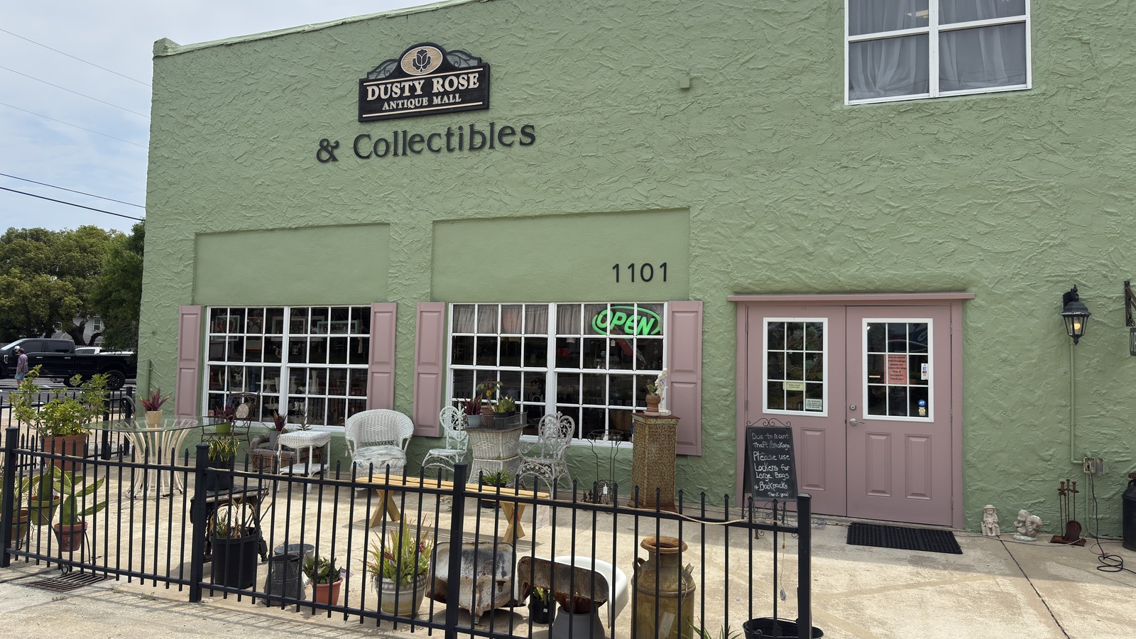 9 Best Thrift Stores in Titusville, Florida