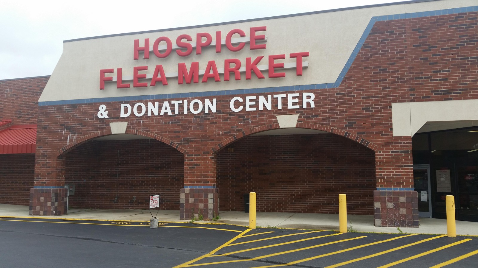 AuthoraCare Hospice Thrift Store in Burlington, North Carolina