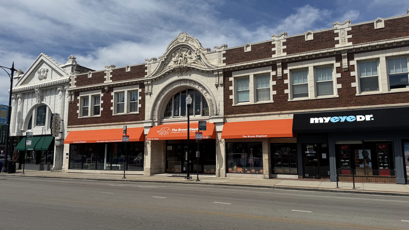 The Brown Elephant Thrift Store in Chicago, Illinois