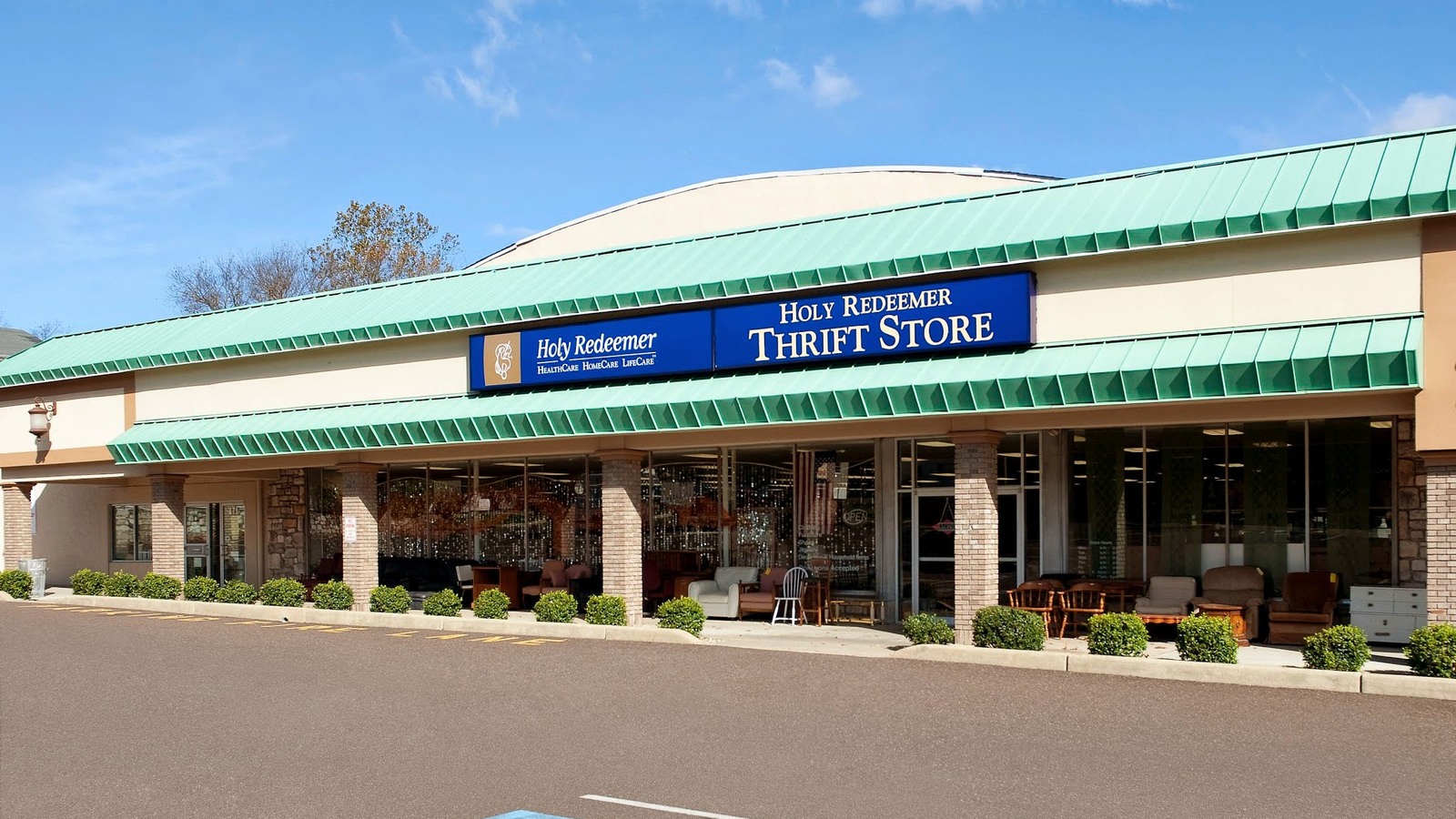 Holy Redeemer Thrift Store storefront on East County Line Road in Warminster