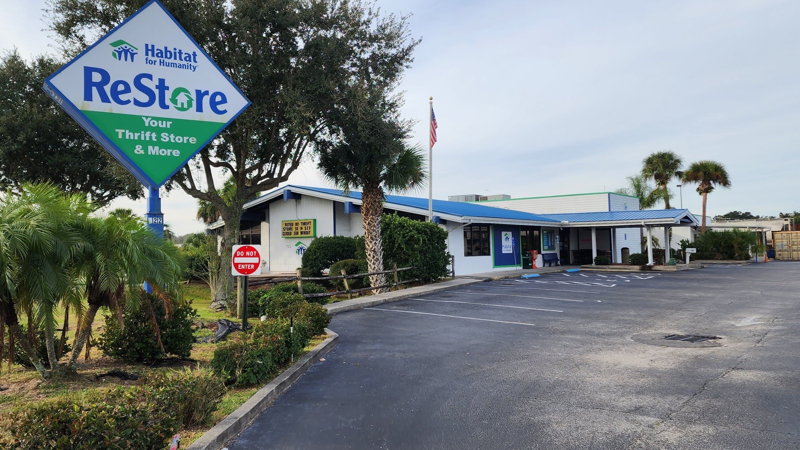 5 Best Thrift Stores in New Smyrna Beach, Florida