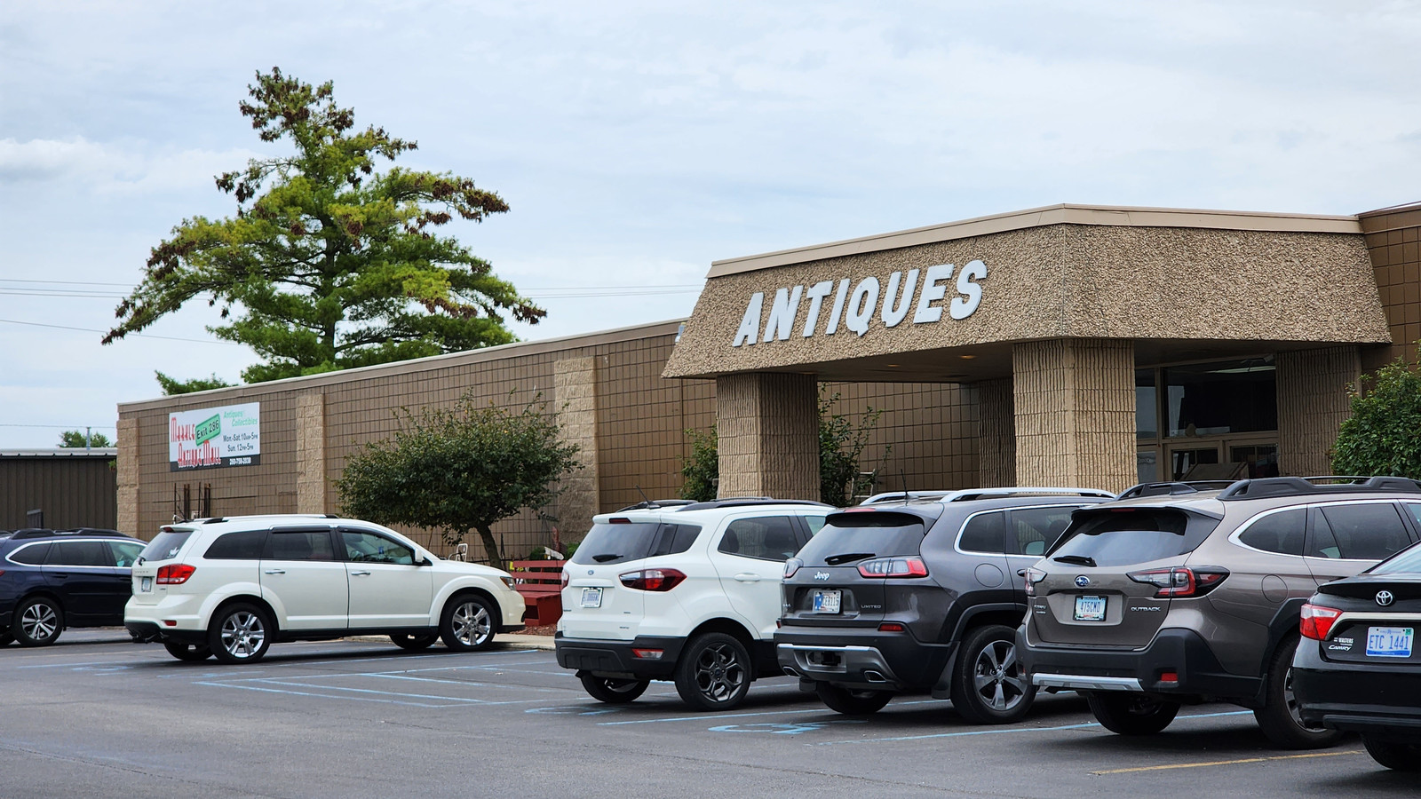 Markle Exit 286 Antique Mall entrance and large Antiques sign in Markle
