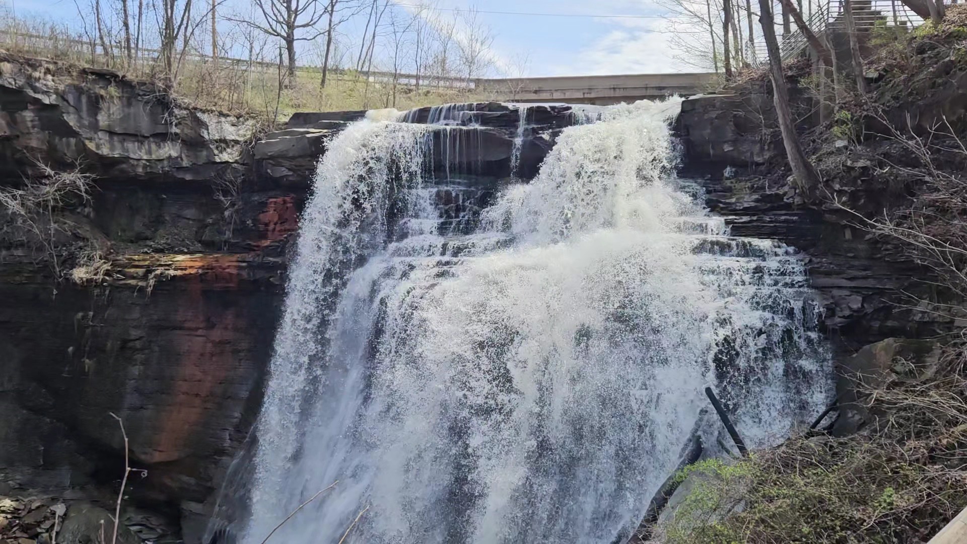 This 60-Foot Ohio Waterfall Feels Like A Gorge Escape Tucked Inside A National Park