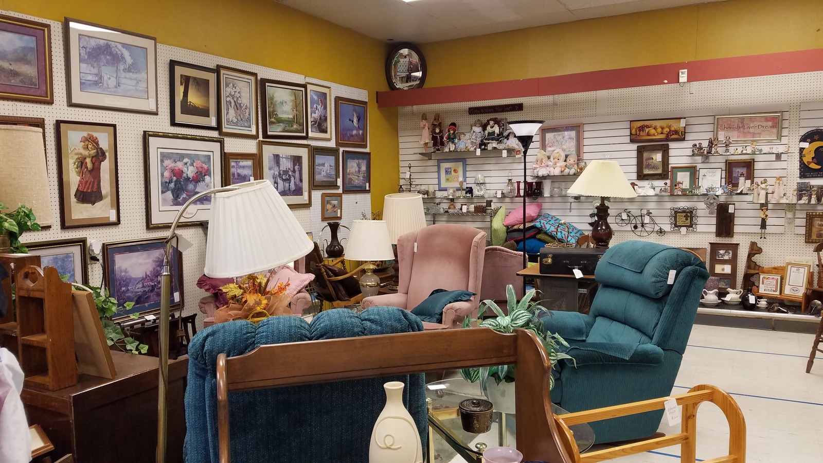 4 Best Thrift Stores in Fergus Falls, Minnesota