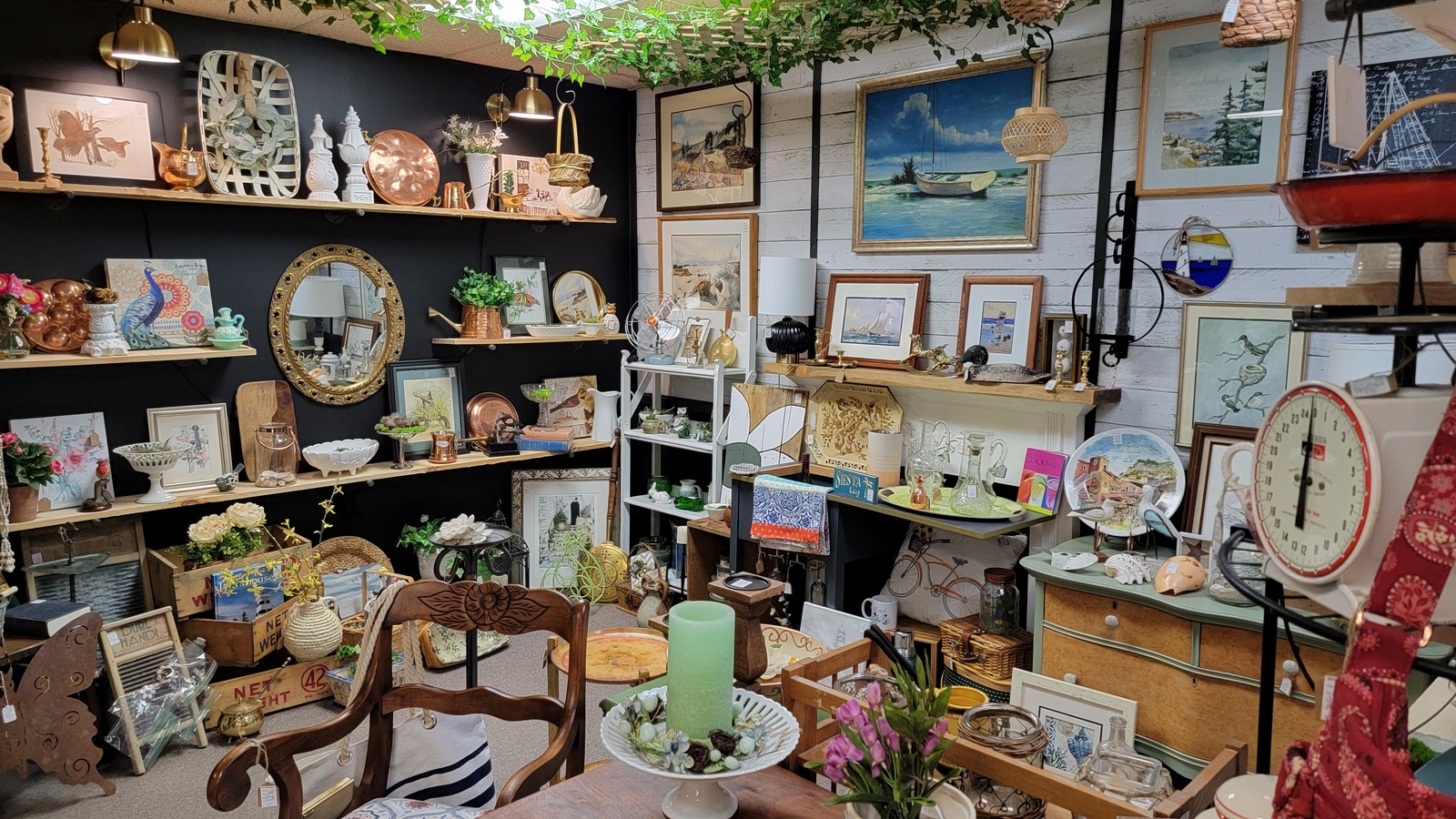 Vintage mirrors, ceramics, lamps, and home decor at Reincarnation Resale in Rhinelander
