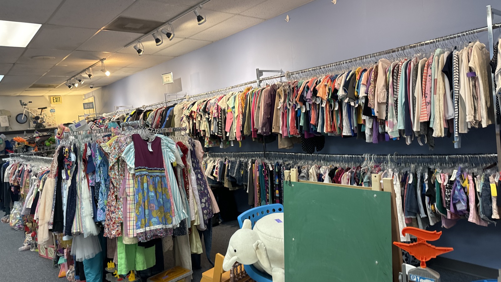 Children's clothing racks inside Wear It Again Kid in Leesburg