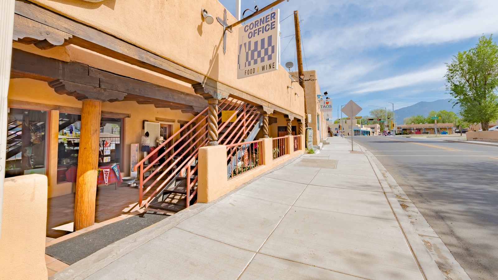 3 Best Thrift Stores in Taos, New Mexico