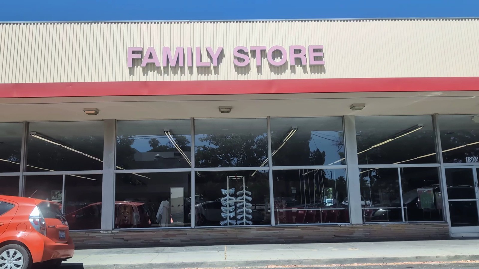 The Salvation Army Family Store storefront in Pleasant Hill California