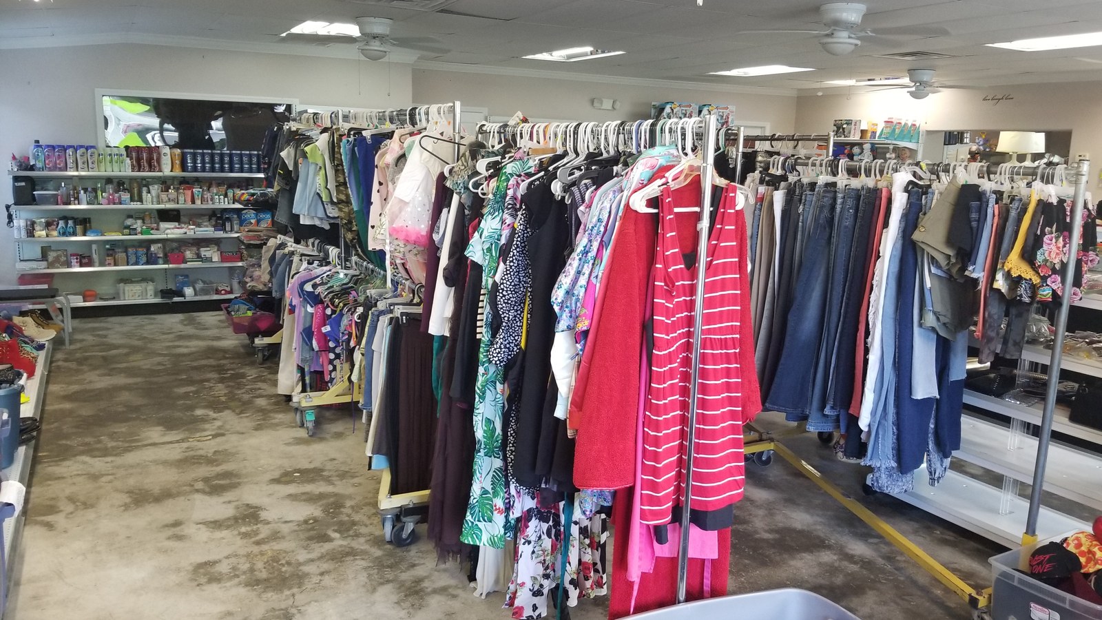 Secondhand merchandise at Mike's Used Furniture and More Thrift Store in Brooksville, Florida